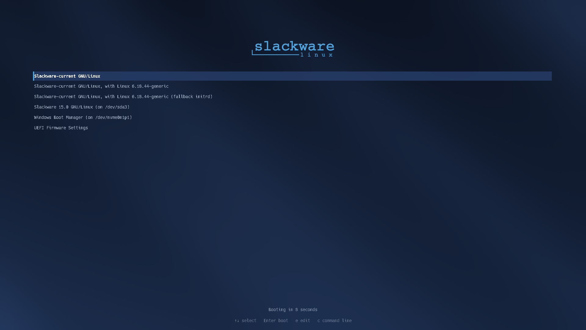 The image shows the GRUB screen, customized for Slackware.